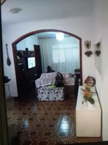 Sobrado com 4 Quartos à venda, 242m² no Parque Jaçatuba, Santo André