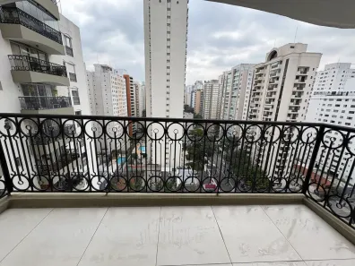 Apartamento com 3 Quartos à venda, 135m² no Moema, São Paulo