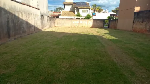 Lote/Terreno à venda, 300m² no Jardim Santo Antônio, Londrina
