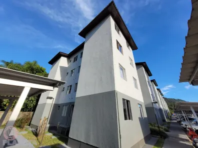 Apartamento com 2 Quartos para alugar, 49m² no Nereu Ramos, Jaraguá do Sul