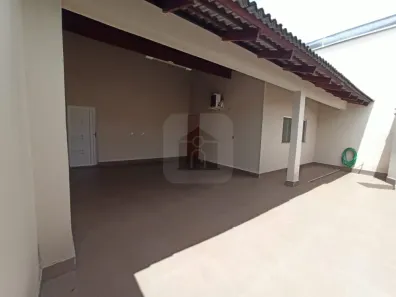 Ponto Comercial para alugar, 240m² no Brasil, Uberlândia