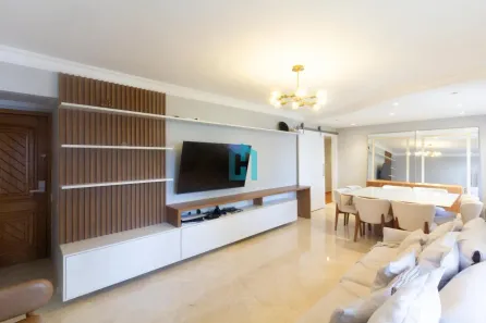 Apartamento com 4 Quartos à venda, 150m² no Vila Uberabinha, São Paulo