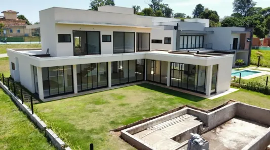 Casa de Condomínio com 4 Quartos à venda, 350m² no Kurumin, Itu