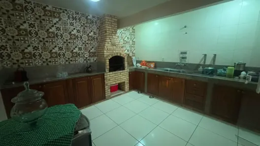 Casa com 5 Quartos à venda, 180m² no Sol e Mar, Macaé