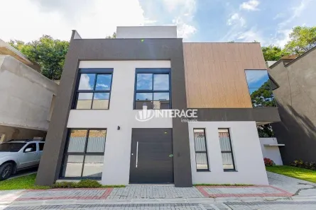 Casa de Condomínio com 3 Quartos à venda, 178m² no Santa Felicidade, Curitiba