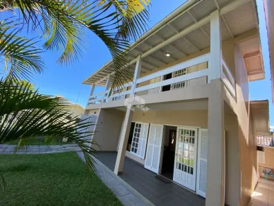 Casa com 4 Quartos à venda, 150m² no Centro, Garopaba
