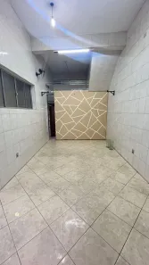 Casa com 1 Quarto para alugar, 70m² no Jardim Robru, São Paulo