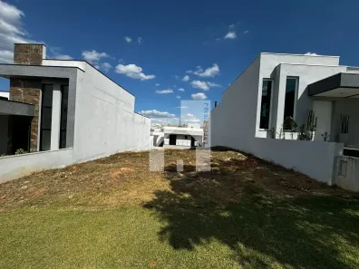 Lote/Terreno à venda, 250m² no Jacaré, Cabreúva