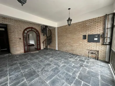 Casa com 4 Quartos à venda, 219m² no Vila Mascarenhas Ferraz, São José dos Campos