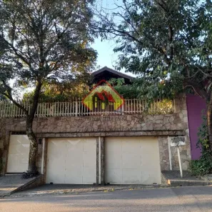 Casa com 4 Quartos à venda, 390m² no Vila São José, Taubaté