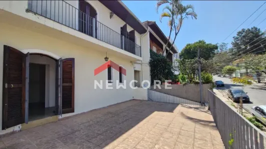 Casa com 5 Quartos à venda, 260m² no Vila Indiana, São Paulo