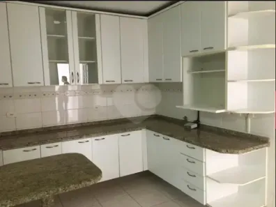 Sobrado com 4 Quartos à venda, 180m² no Vila Ester (Zona Norte), São Paulo