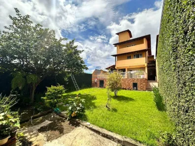 Casa com 3 Quartos à venda, 365m² no Glória, Contagem