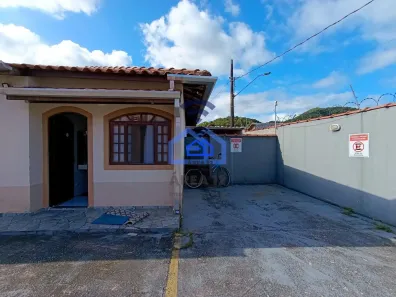 Casa com 2 Quartos à venda, 83m² no Jardim Casa Branca, Caraguatatuba