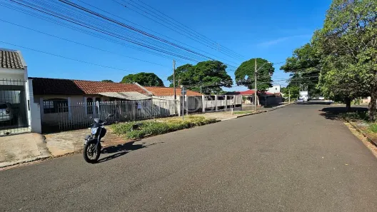Casa com 3 Quartos à venda, 194m² no Vila Morangueira, Maringá