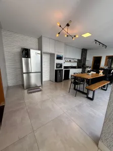 Casa com 3 Quartos à venda, 205m² no Parque Anhanguera, Goiânia