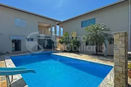 Casa com 5 Quartos à venda, 358m² no Jardim Mar-e-Sol, Peruíbe