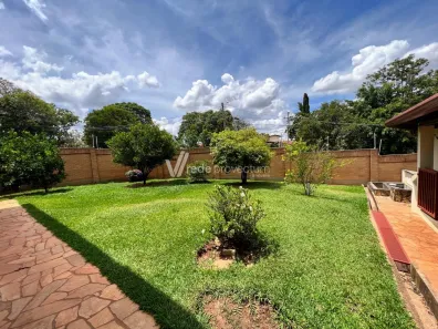 Sobrado com 5 Quartos à venda, 400m² no Parque São Quirino, Campinas