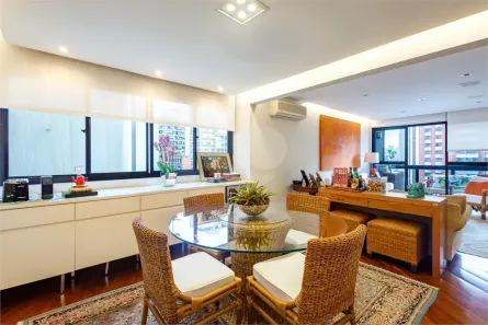 Apartamento com 3 Quartos à venda, 152m² no Vila Uberabinha, São Paulo