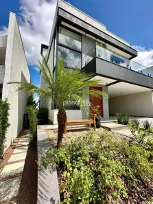Casa de Condomínio com 3 Quartos à venda, 243m² no Centro, Gravataí