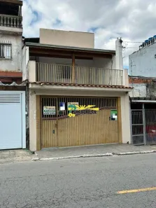 Sobrado com 4 Quartos à venda, 225m² no Piraporinha, Diadema