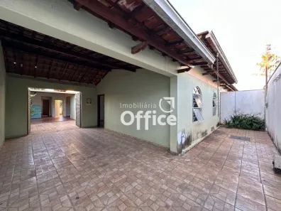 Casa com 3 Quartos à venda, 178m² no Jundiaí, Anápolis