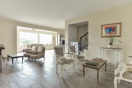 Sobrado com 3 Quartos à venda, 379m² no Pacaembu, São Paulo