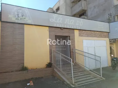 Ponto Comercial para alugar, 200m² no Nossa Senhora das Graças, Uberlândia