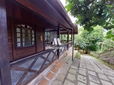 Casa de Condomínio com 4 Quartos à venda, 249m² no Limoeiro, Guapimirim
