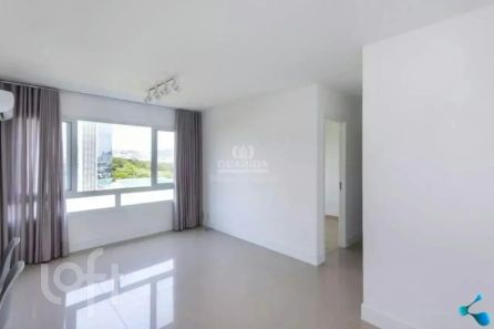 Apartamento com 2 Quartos à venda, 66m² no Petrópolis, Porto Alegre