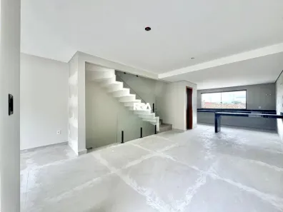 Casa com 3 Quartos à venda, 160m² no Santa Amélia, Belo Horizonte