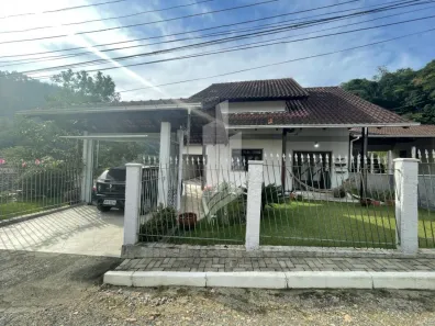 Casa com 4 Quartos à venda, 128m² no Itoupava Central, Blumenau