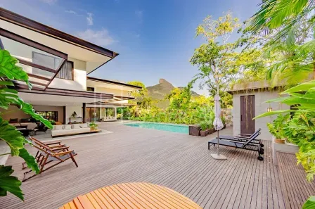 Casa com 5 Quartos à venda, 1723m² no Itanhangá, Rio de Janeiro