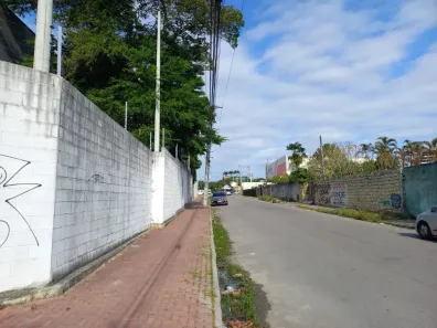 Lote/Terreno à venda, 1048m² no Maraponga, Fortaleza