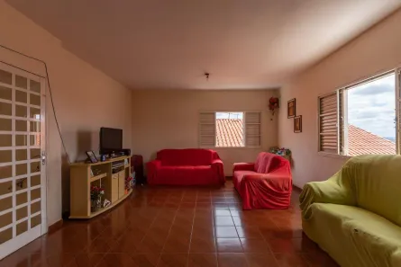 Casa com 3 Quartos à venda, 360m² no Novo Glória, Belo Horizonte