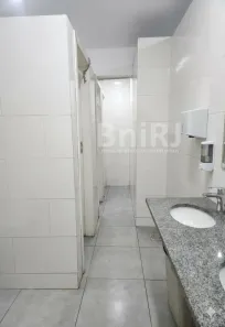 Ponto Comercial para alugar, 130m² no Savassi, Belo Horizonte