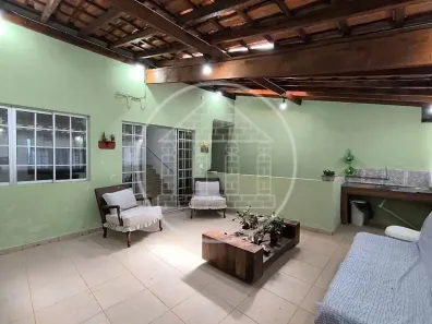 Sobrado com 3 Quartos à venda, 200m² no Jardim dos Bichinhos, São Paulo