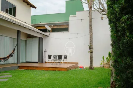 Casa de Condomínio com 3 Quartos à venda, 157m² no Esperança, Londrina