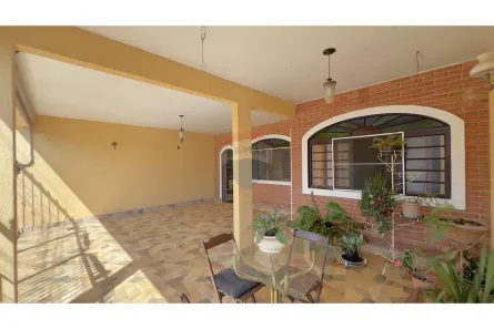 Casa com 2 Quartos à venda, 170m² no Presidente Médici, Ribeirão Preto