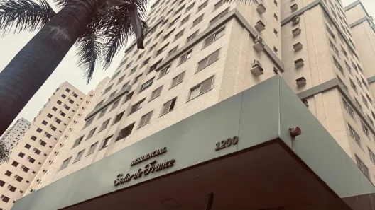 Apartamento com 3 Quartos para alugar, 96m² no Setor Bueno, Goiânia
