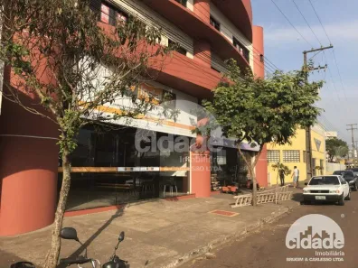 Sala Comercial para alugar, 180m² no Maria Luiza, Cascavel