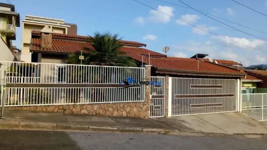 Casa com 3 Quartos à venda, 218m² no Jardim Paulista II, Jundiaí