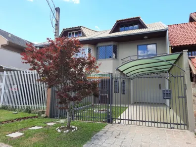 Sobrado com 3 Quartos para alugar, 247m² no Santa Felicidade, Curitiba