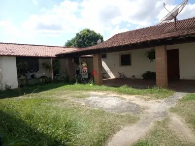Fazenda/Sítio com 5 Quartos à venda, 280m² no Vila Bourghese, Pindamonhangaba