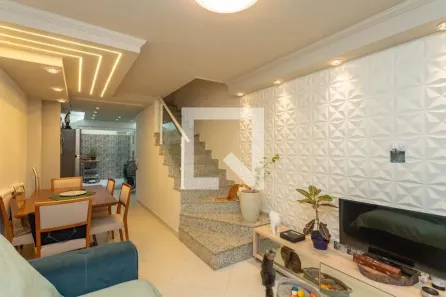Casa com 2 Quartos à venda, 110m² no Centro, Diadema