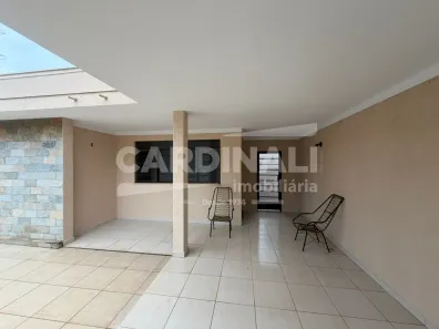 Imóvel Comercial com 2 Quartos para alugar, 150m² no Vila Faria, São Carlos