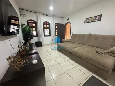 Sobrado com 3 Quartos à venda, 240m² no Vila Osasco, Osasco