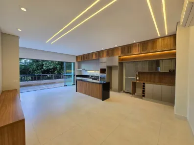 Apartamento com 4 Quartos à venda, 256m² no Swiss Park, Campinas