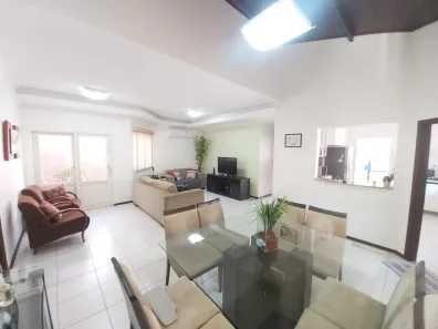 Casa com 3 Quartos à venda, 155m² no Jardim Santa Angelina, Araraquara