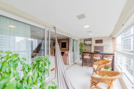 Apartamento com 4 Quartos à venda, 199m² no Jardim do Salso, Porto Alegre